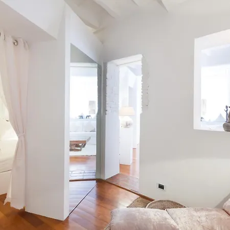 Piazza Navona Splendid Flat דירה